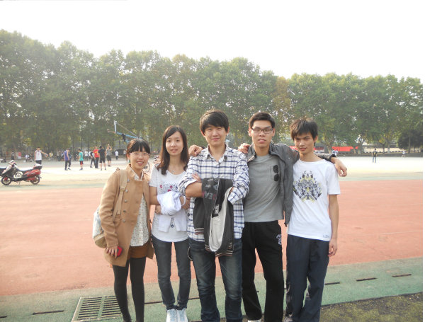 校足球联赛第二场Bwin体育研究生队获胜2.jpg