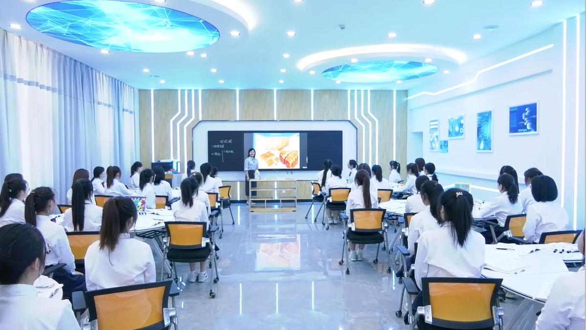 健康管理系(图1)