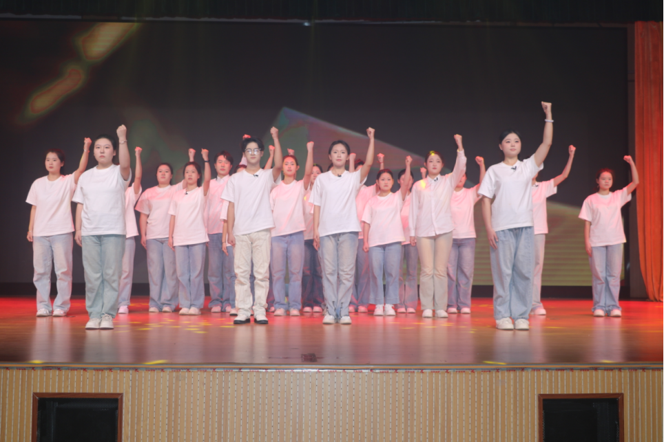 红韵铸魂，技绽芳华——beat365平台官方网站学前教育系第二届技能节盛大启航(图12)